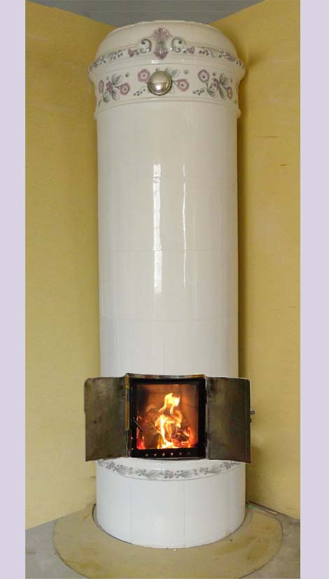 antiker schwedischer Kachelofen Lina von SVEA Hamburg