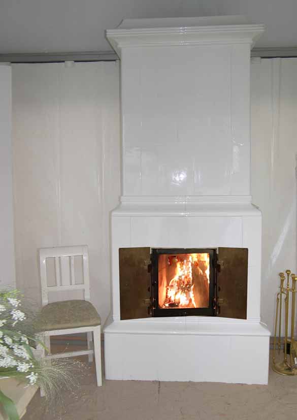 antiker schwedischer Kachelofen Lindby von SVEA Hamburg